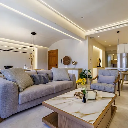 The Amber Hideaway Apartment